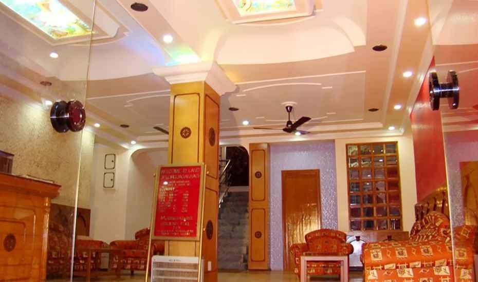 Hotel Dream Land Phulabāni Buitenkant foto